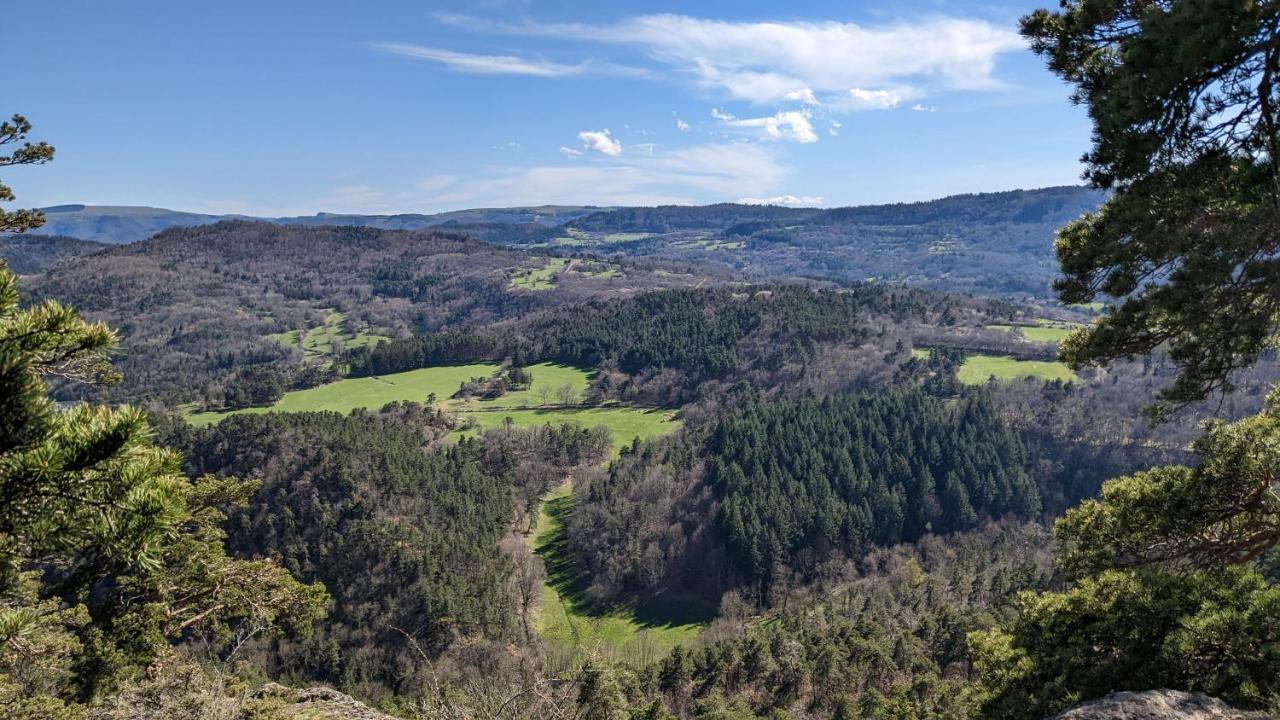 La Couze Pavin Ferienhaus